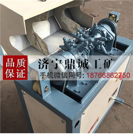 18 钢筋除锈机 (2)