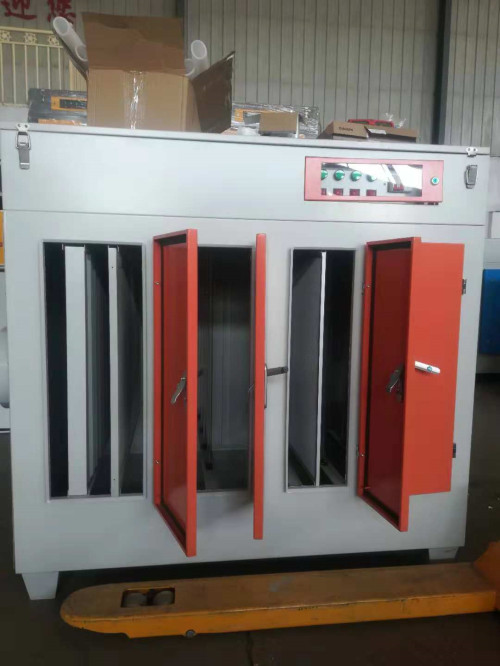 885141919411200533_副本