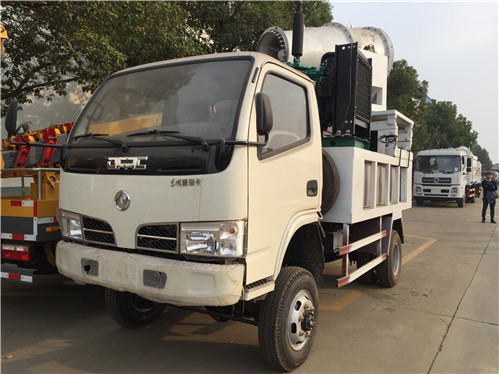 东风福瑞卡升降抑尘车2