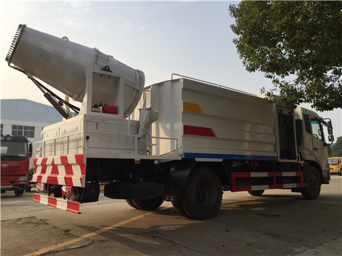 东风天锦抑尘车70