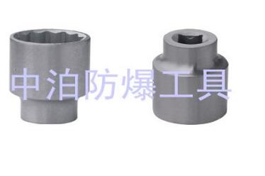 3332 1寸方套筒头