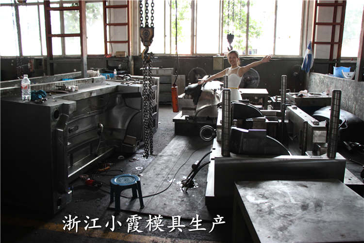 汽车模具 (2)